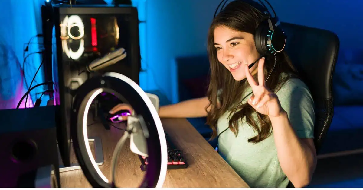 gamer girl streaming at her gaming setup